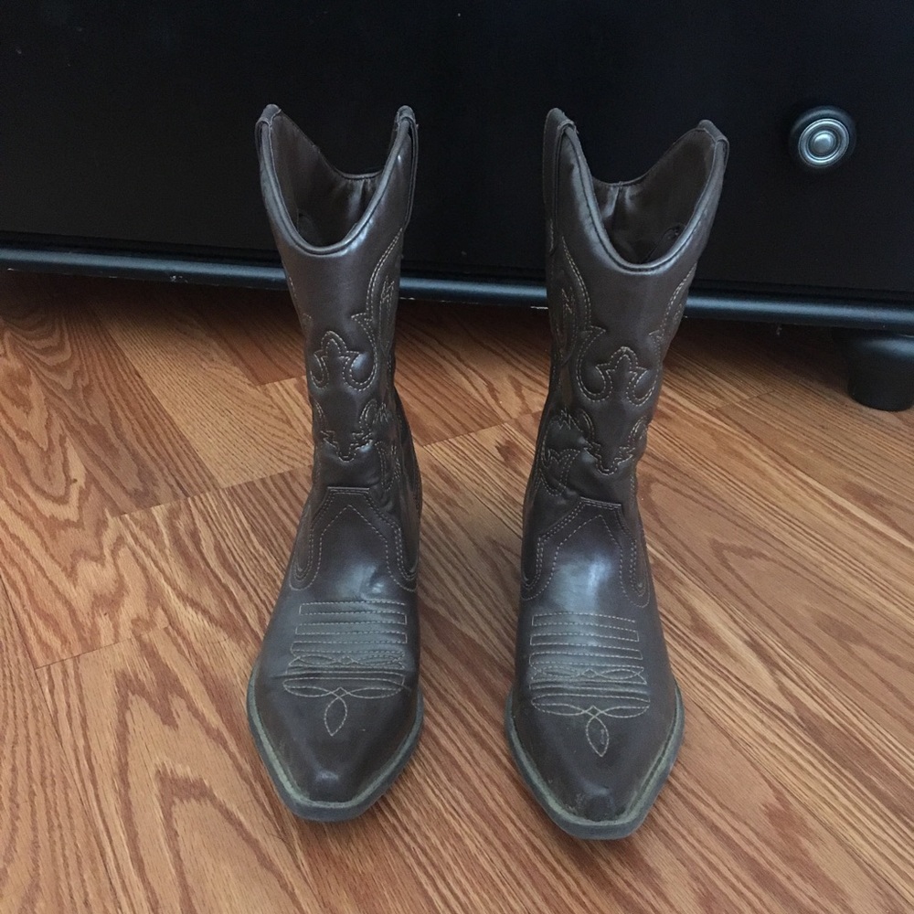 Cowboy boots